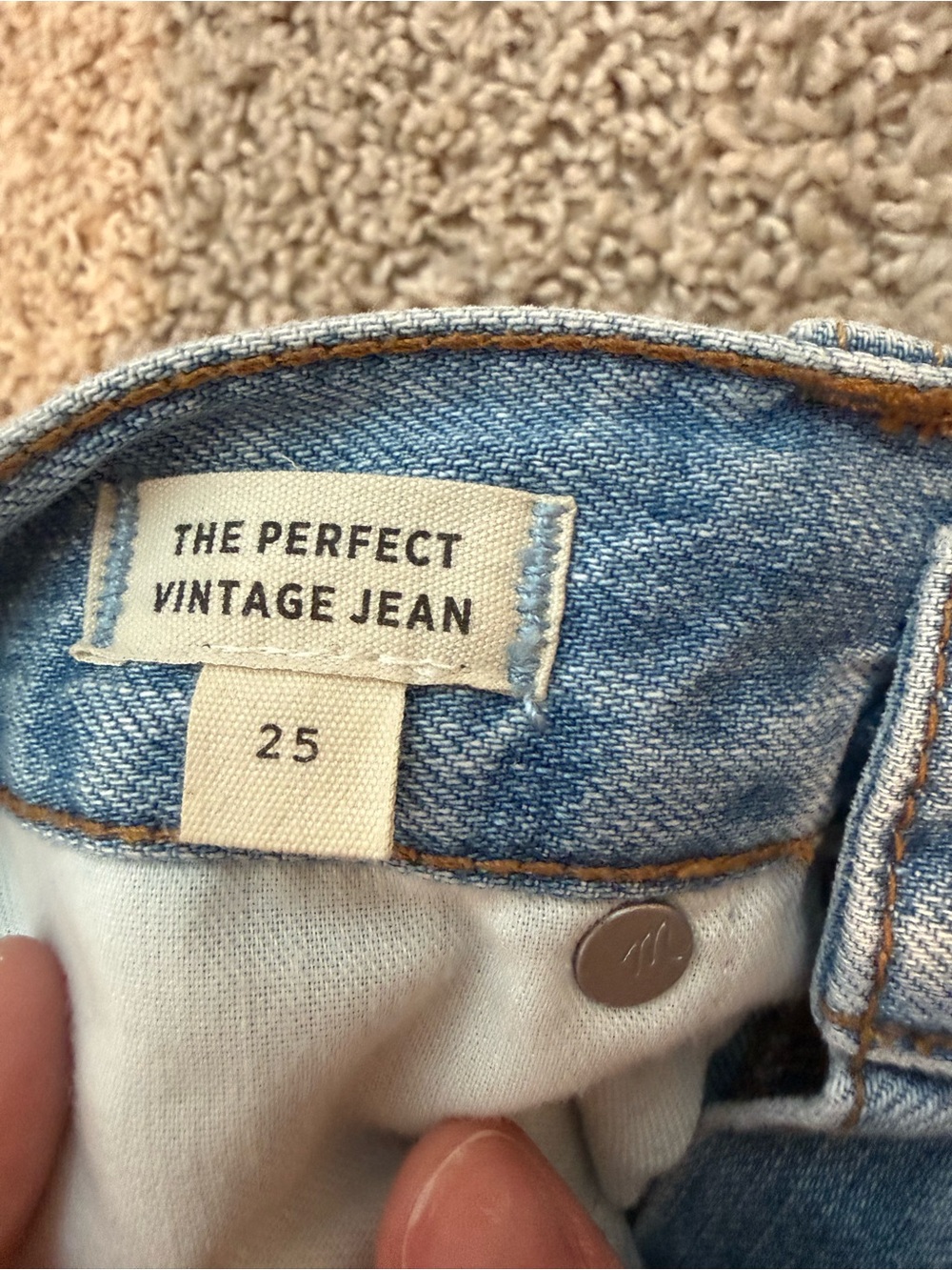 Madewell The Perfect Vintage Jean in Fitzgerald Wash - Picture 7 of 8